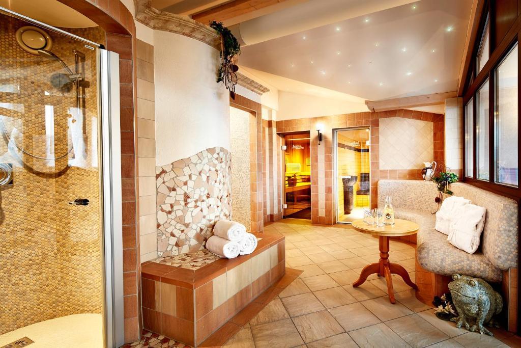 Hotel Flatscher Stuhlfelden Εξωτερικό φωτογραφία